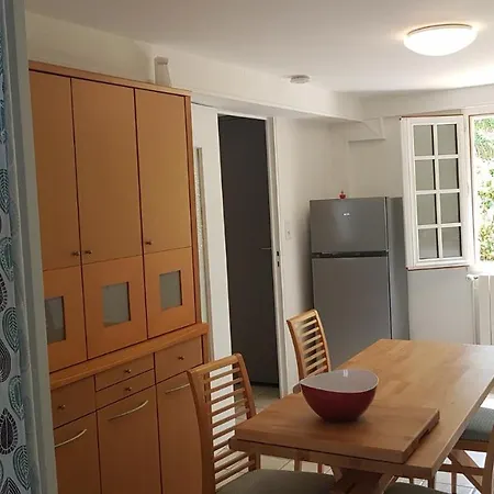 Appartement Le Malpas Woodpecker