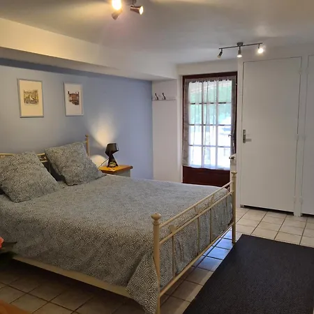 Lägenhet Le Malpas Woodpecker Belvès