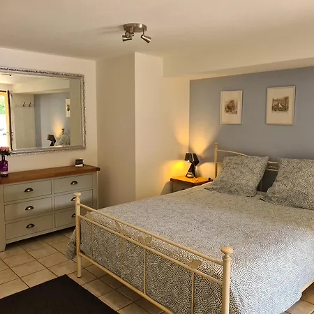 Lägenhet Le Malpas Woodpecker *