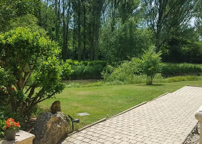 Le Malpas Woodpecker