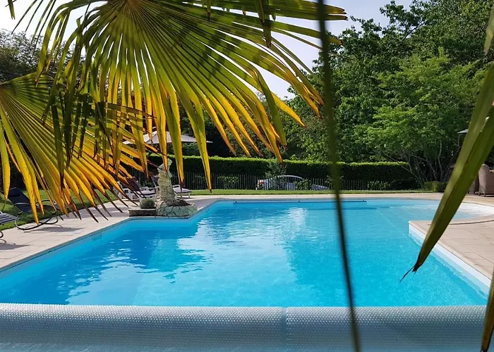 Le Malpas Woodpecker Apartment *