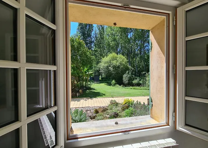 Lägenhet Le Malpas Woodpecker Belvès