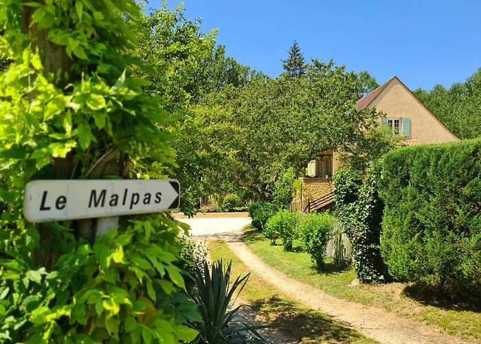 Le Malpas Woodpecker Apartment *