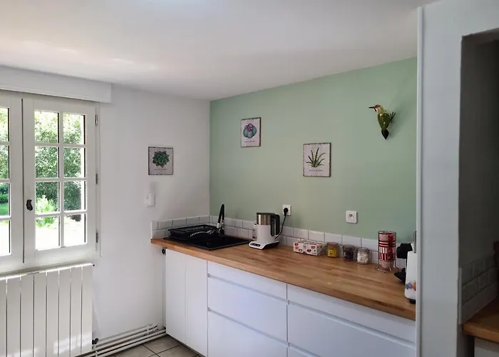 Apartment Le Malpas Woodpecker Belvès