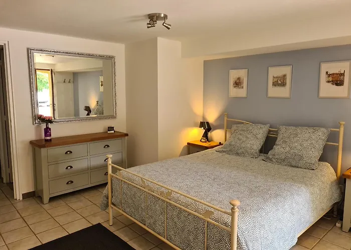 Lägenhet Le Malpas Woodpecker *